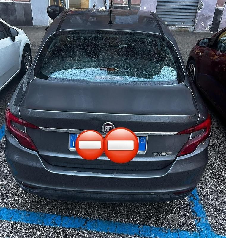 Usata Fiat Tipo Opening Edition 120 CV (88 kW) 2016 Grigio Berlina