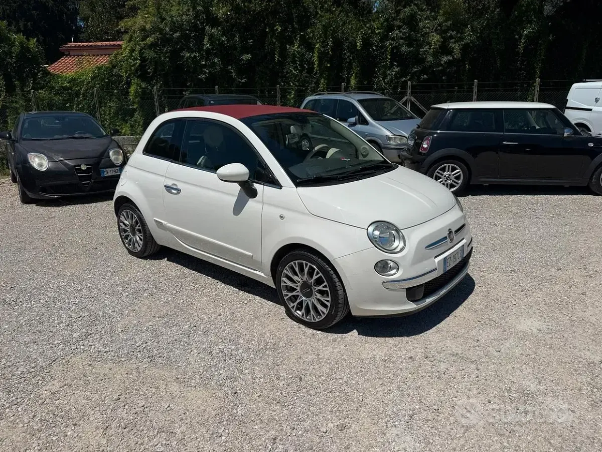 Usata Fiat 500C Lounge 85 CV (62 kW) 2015 Bianco Cabrio