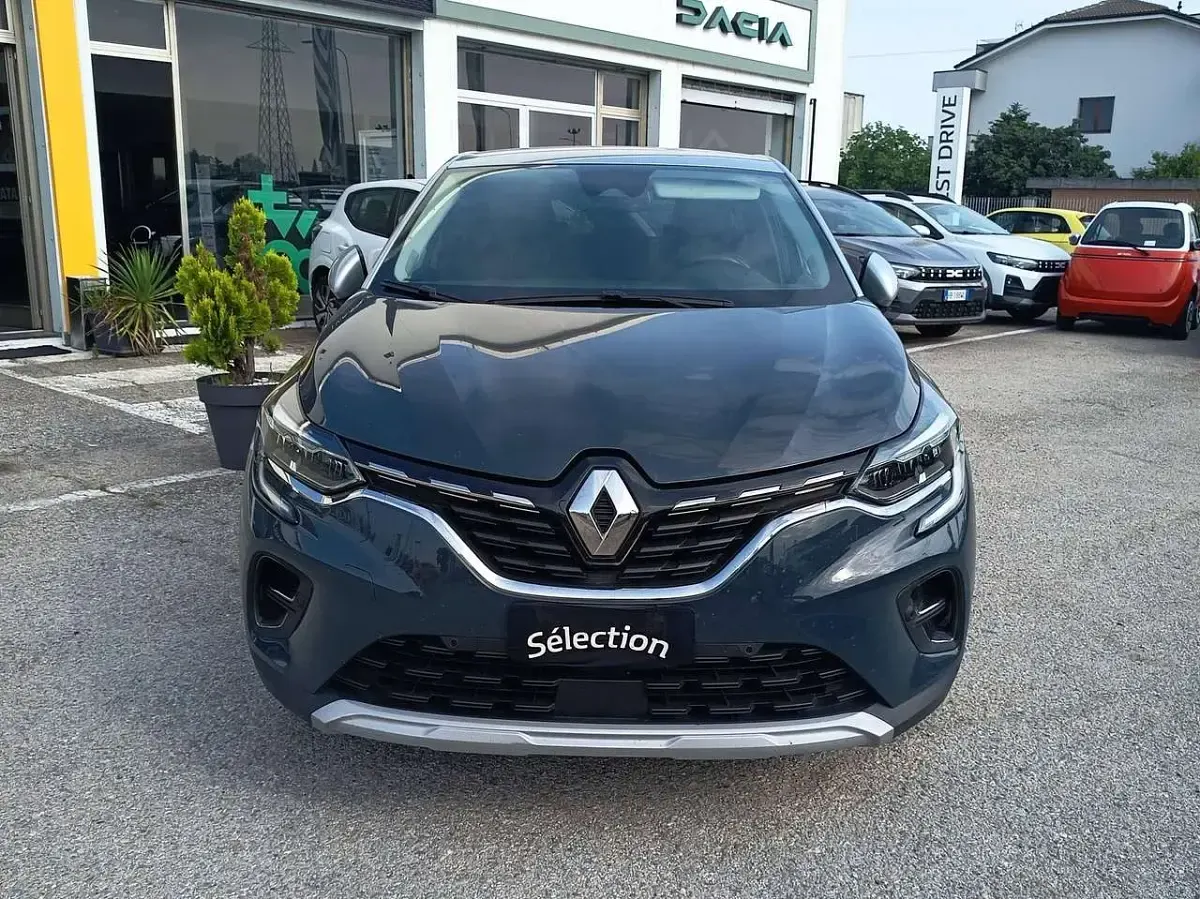 Usata Renault Captur Intens 101 CV (74 kW) 2021 Be style blue marinetetto arg SUV