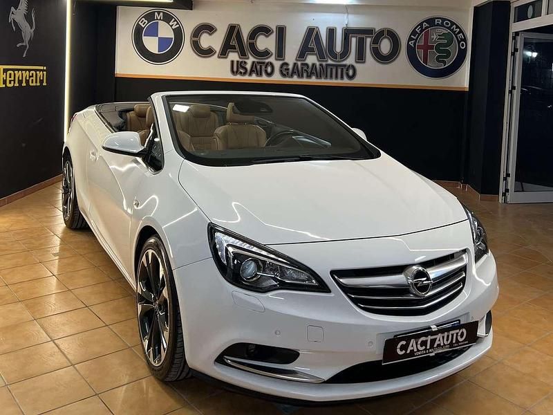 Usata Opel Cascada Cosmo 194 CV (142 kW) 2014 Other Cabrio