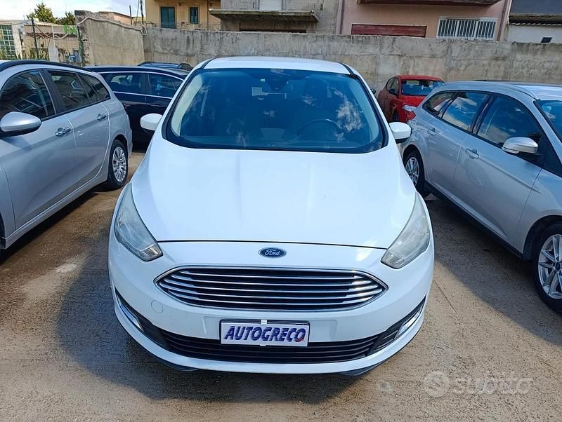 Begagnad Ford C-MAX Titanium 120 HK (88 kW) 2015 Vit Minibuss