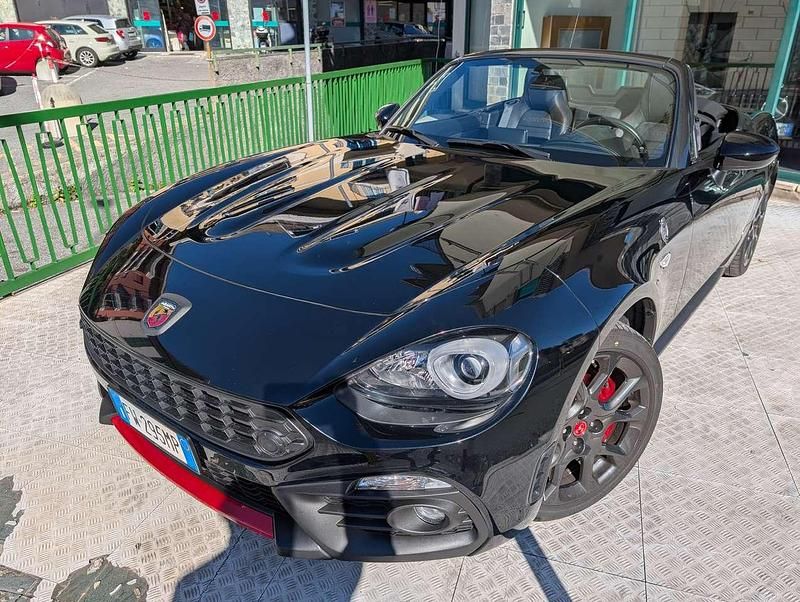 Usata Abarth 124 Spider 170 CV (125 kW) 2019 Nero Cabrio