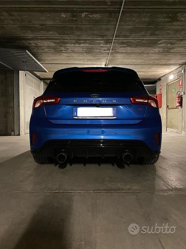 Usata Ford Focus ST-Line 150 CV (110 kW) 2019 Blu/azzurro Berlina
