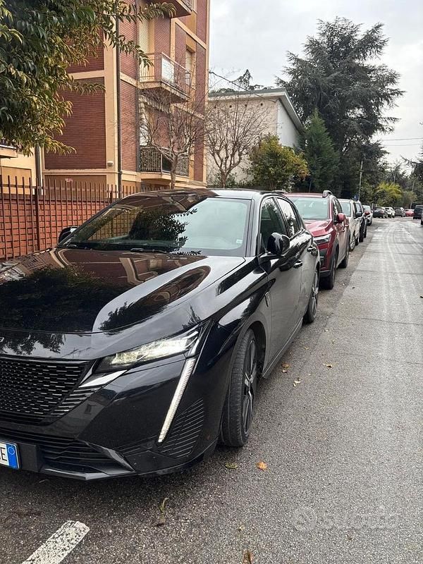 Usata Peugeot 308 GT 131 CV (96 kW) 2022 Berlina
