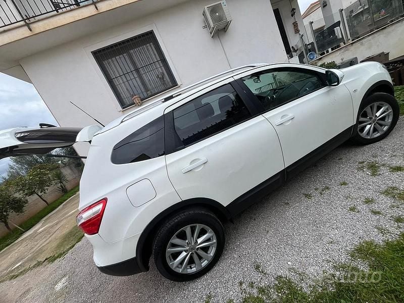 Usata Nissan Qashqai 2013 Bianco SUV