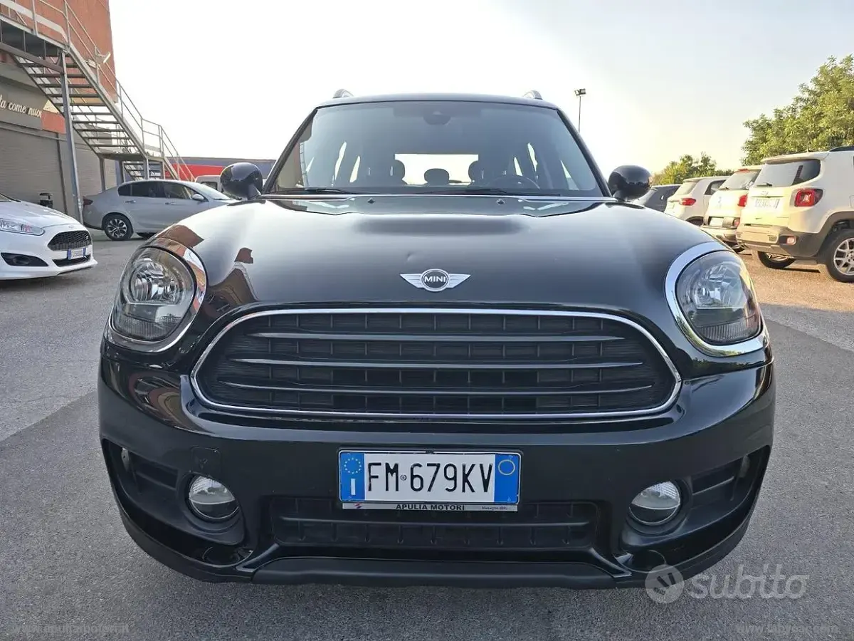 Usata Mini Cooper D Countryman Business 150 CV (110 kW) 2017 Bluazzurro SUV