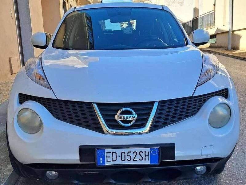 Usata Nissan Juke Visia 110 CV (80 kW) 2011 Bianco SUV