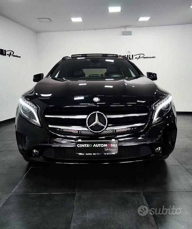 Usata Mercedes GLA200 136 CV (100 kW) 2016 Nero SUV