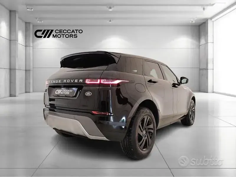 Usata Land Rover Range Rover evoque 160 CV (117 kW) 2021 Nero SUV