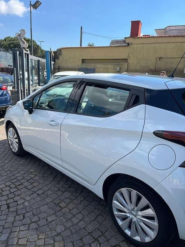 Usata Nissan Micra Acenta 92 CV (67 kW) 2021 Bianco Utilitaria