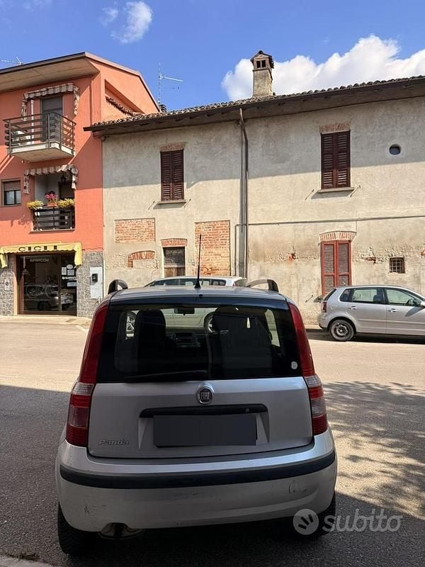 Usata Fiat Panda 69 CV (50 kW) 2012 Grigio Utilitaria