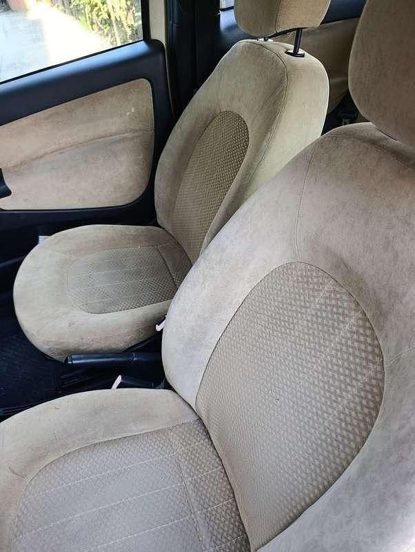 Usata Lancia Ypsilon 60 CV (44 kW) 2004 Utilitaria