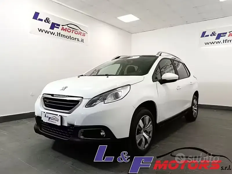 Usata Peugeot 2008 Allure 81 CV (59 kW) 2016 Bianco SUV