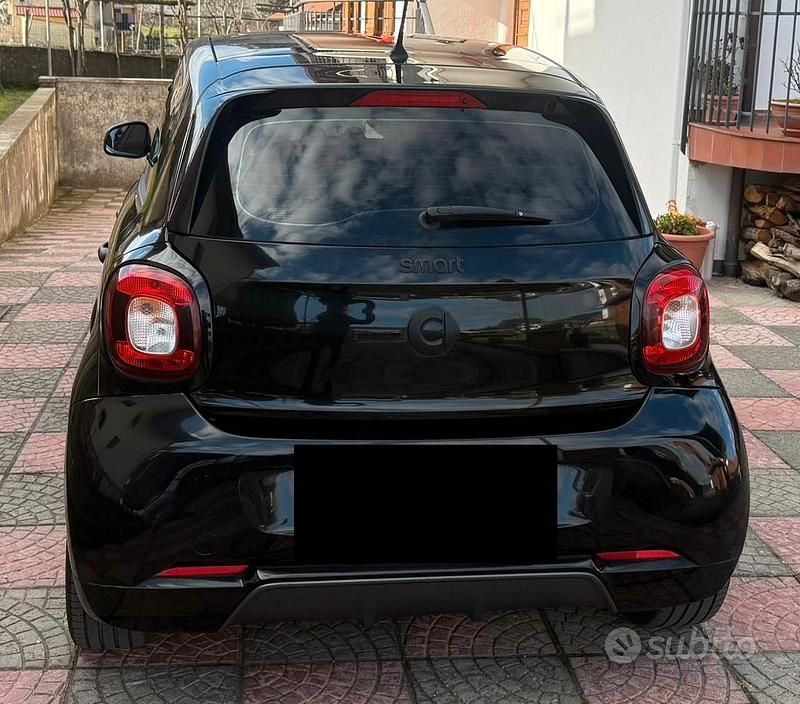 Usata Smart ForFour Brabus 71 CV (52 kW) 2019 Nero Utilitaria