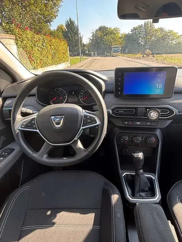 Brugt Dacia Sandero Comfort 67 HK (49 kW) 2022 Rød Sedan