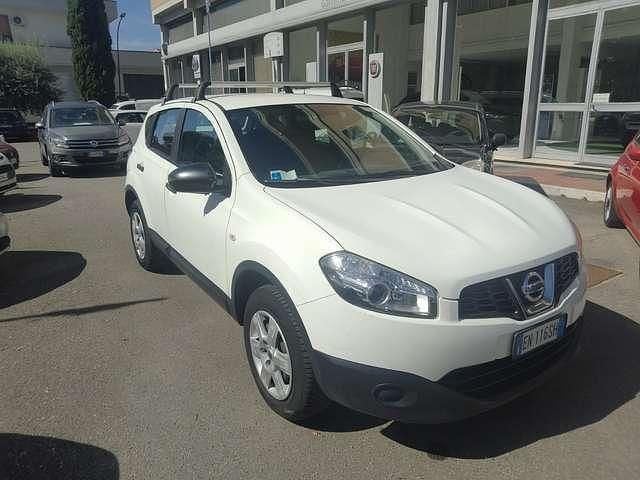 Usata Nissan Qashqai Acenta 110 CV (80 kW) 2012 Bianco SUV