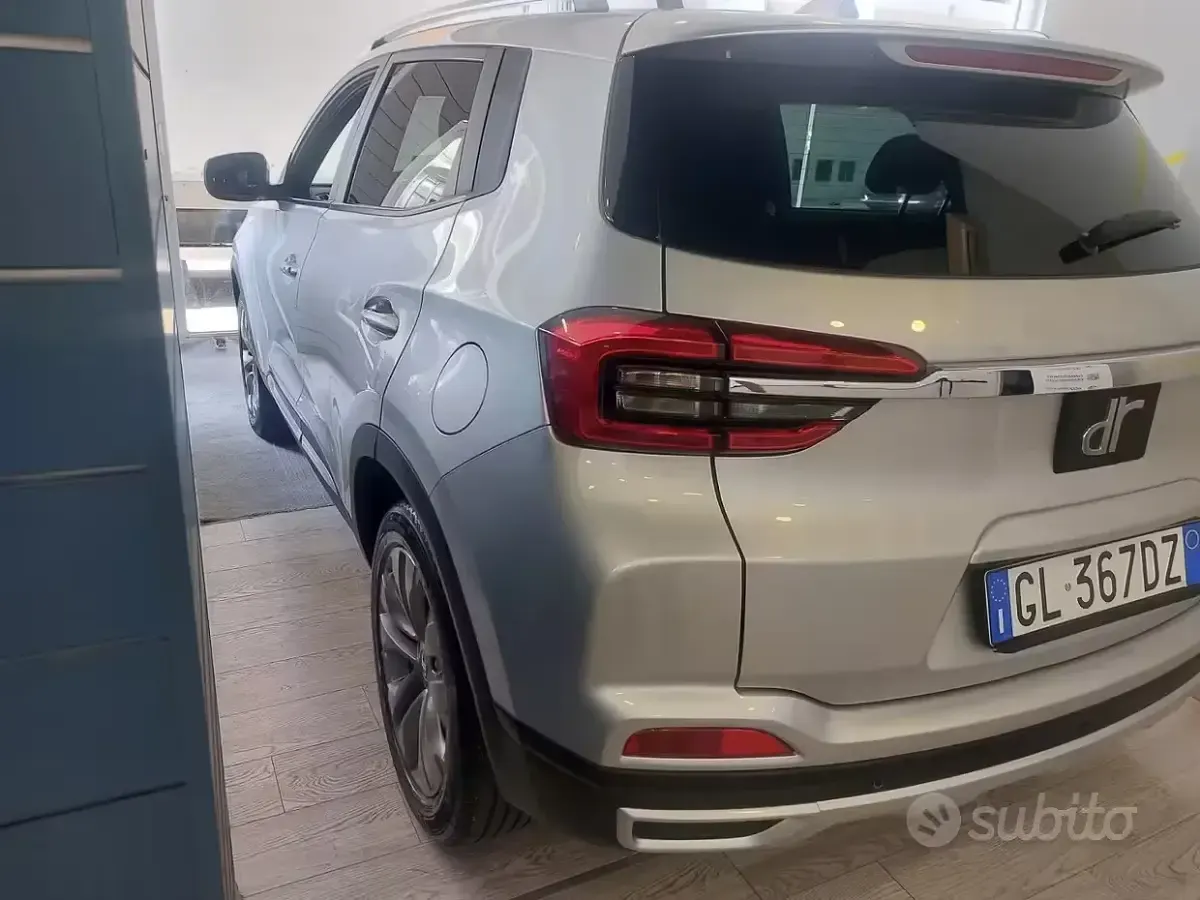 Usata DR DR 4.0 116 CV (85 kW) 2022 Argento SUV
