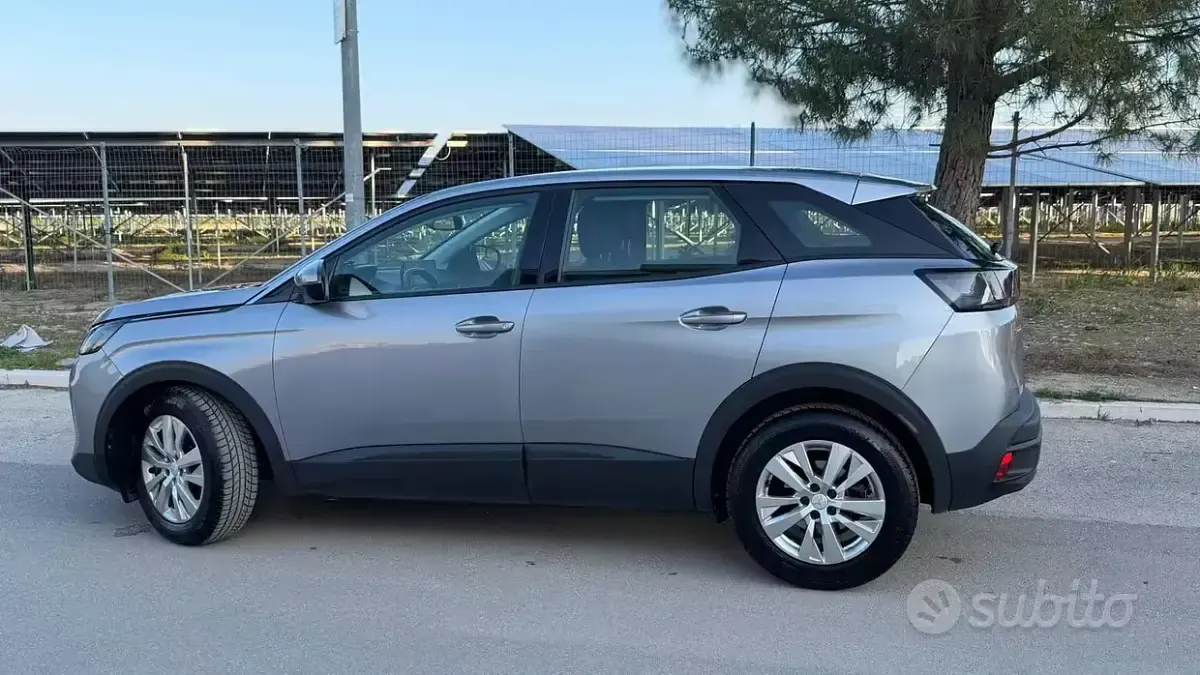 Usata Peugeot 3008 Active 131 CV (96 kW) 2021 Grigio SUV