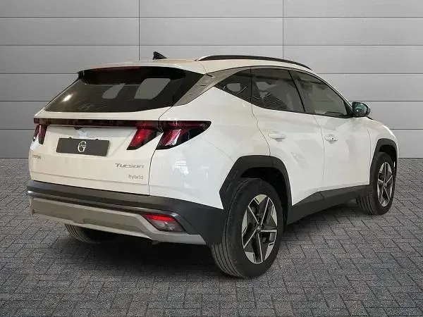 Nuova Hyundai Tucson 239 CV (175 kW) 2026 Atlas white SUV