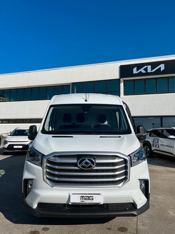 Usata Maxus V90 150 CV (110 kW) 2023 Bianco Furgone