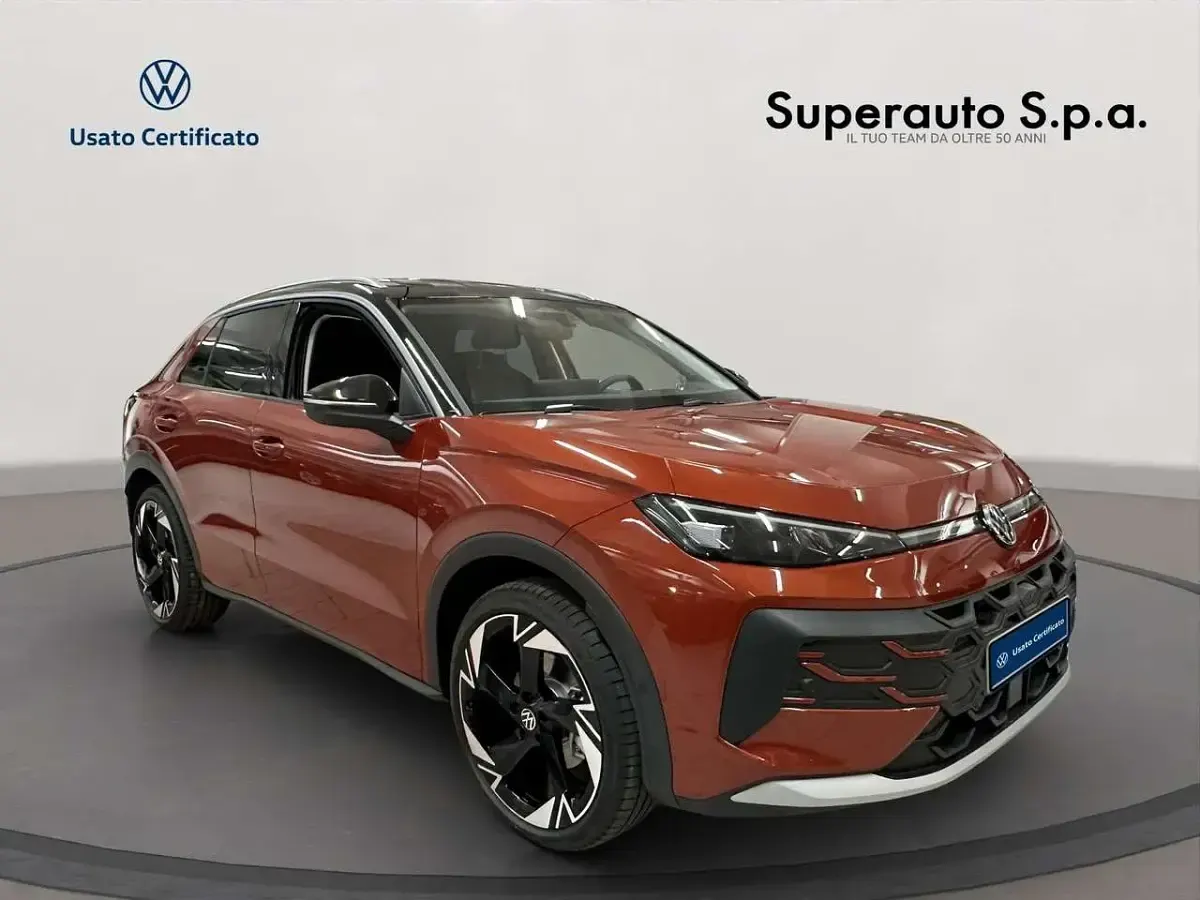 Nuova VW T-Roc Style 116 CV (85 kW) 2026 Rosso SUV
