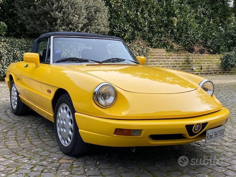 Giallo Usata 1993 Alfa Romeo Spider Cabrio | 26.000 € - Immagine 1/3