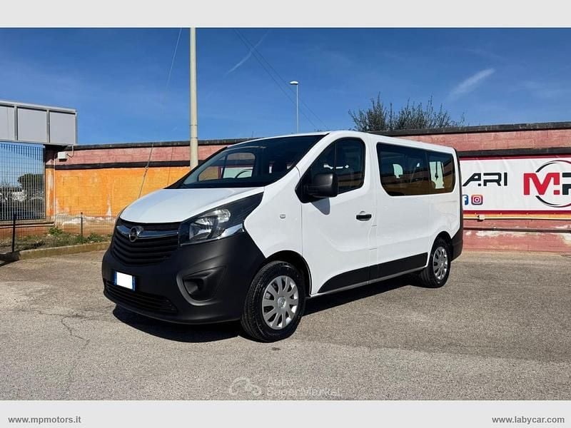Usata Opel Vivaro 95 CV (69 kW) 2017 Bianco Monovolume