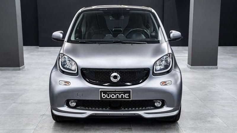 Usata Smart ForTwo Coupé Superpassion 71 CV (52 kW) 2019 Grigio opaco Utilitaria