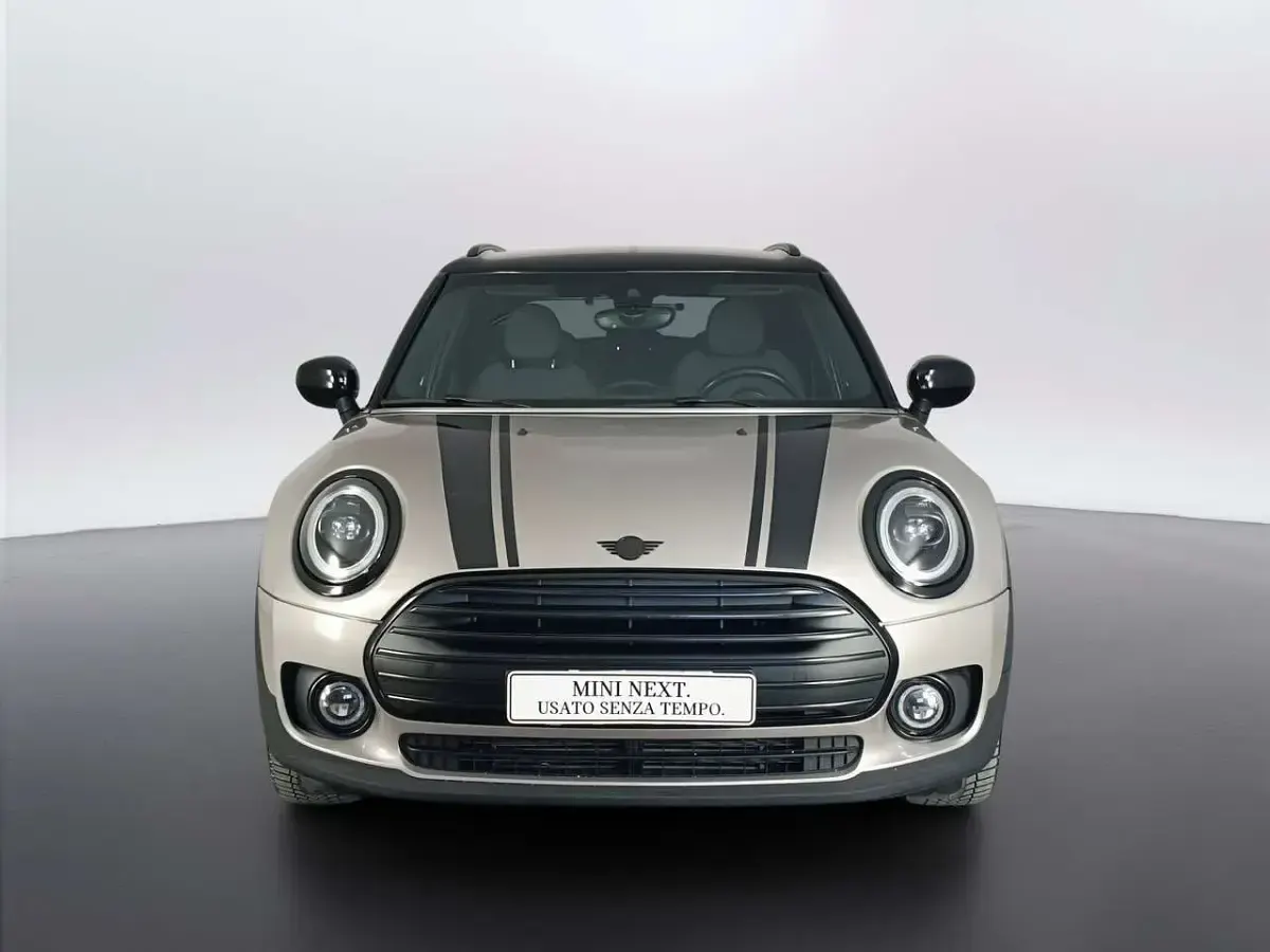 Usata Mini Cooper D Clubman Essential 150 CV (110 kW) 2021 Grigio Station wagon