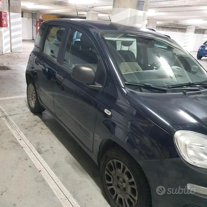 Blu Usata 2016 Fiat Panda Due volumi | 6500 € (Buon prezzo) - Immagine 1/4