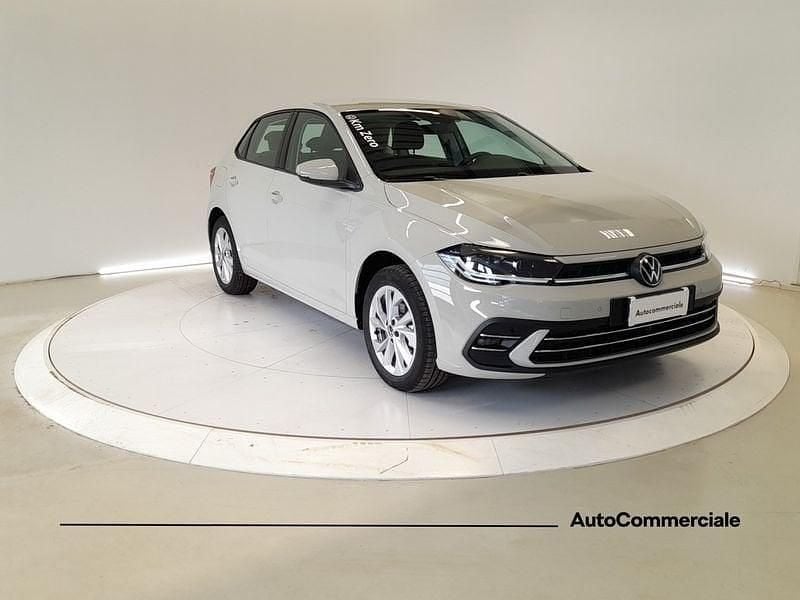 Beige Nuova 2026 VW Polo Style Utilitaria | 22.800 € (Ottimo prezzo) - Immagine 1/4