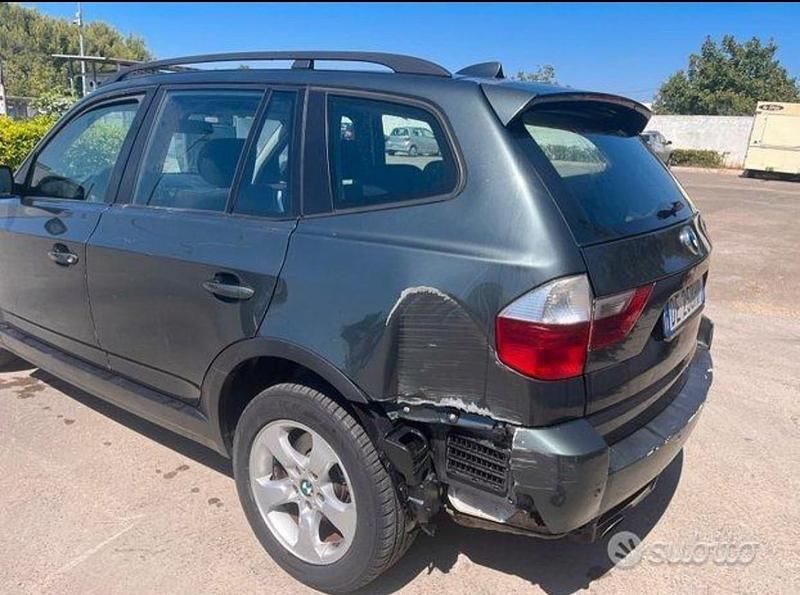Usata BMW X3 150 CV (110 kW) 2006 Verde SUV