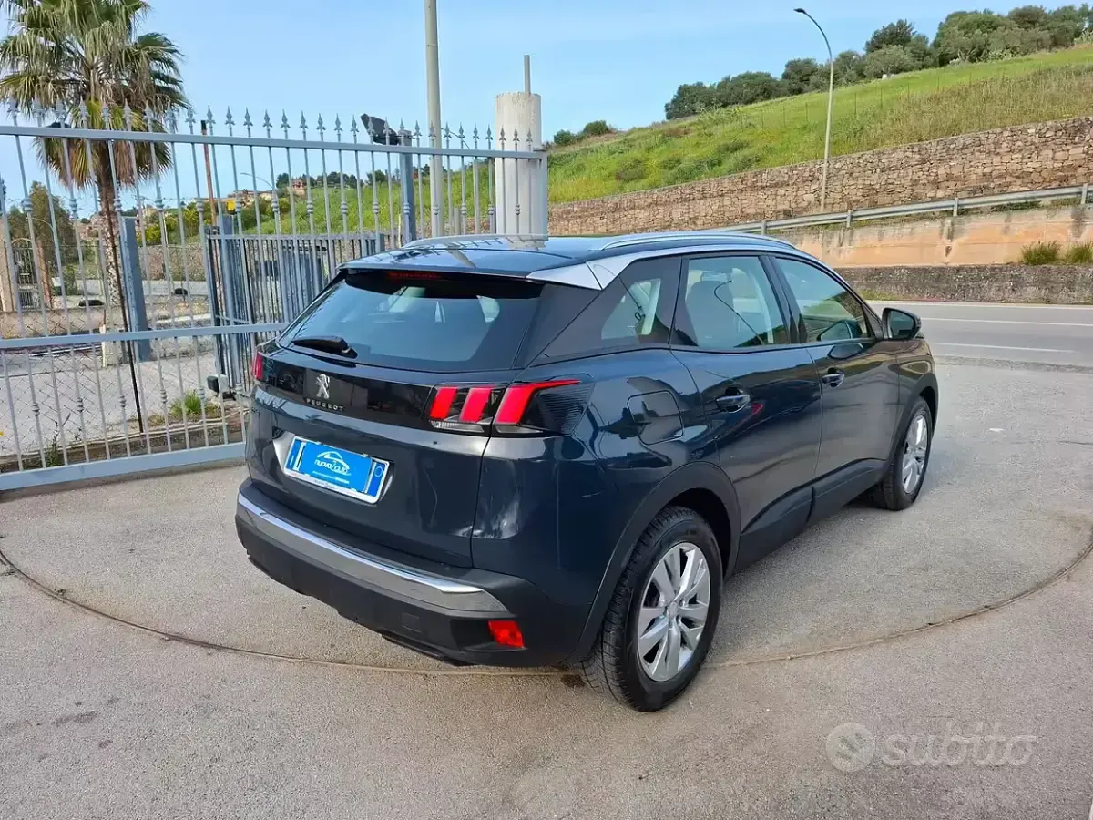 Usata Peugeot 3008 131 CV (96 kW) 2019 Grigio SUV