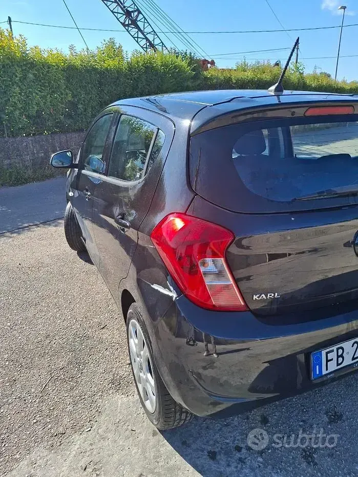 Usata Opel Karl 75 CV (55 kW) 2015 Nero Utilitaria