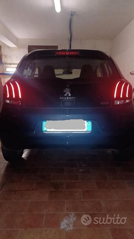 Usata Peugeot 108 2017 Blu Berlina
