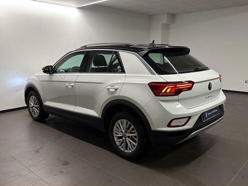 Usata VW T-Roc Life 110 CV (80 kW) 2023 Bianco SUV
