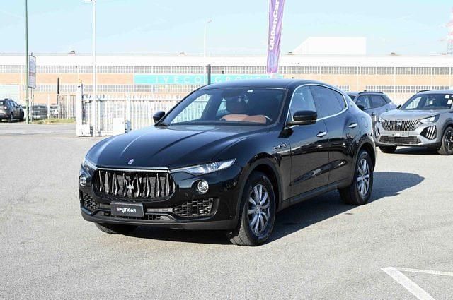 Usata Maserati Levante 350 CV (257 kW) 2019 Nero SUV