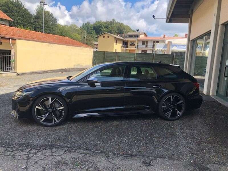 Usata Audi RS6 Ambiente 600 CV (441 kW) 2020 Nero Station wagon