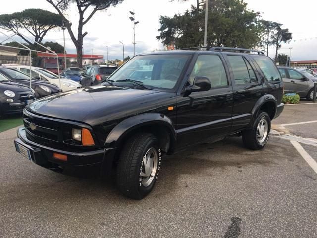 Usata Chevrolet Blazer 200 CV (147 kW) 1997 Nero SUV