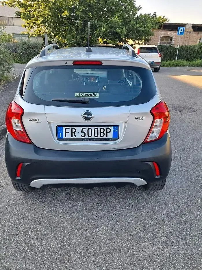 Usata Opel Karl Rocks 75 CV (55 kW) 2018 Grigio Utilitaria