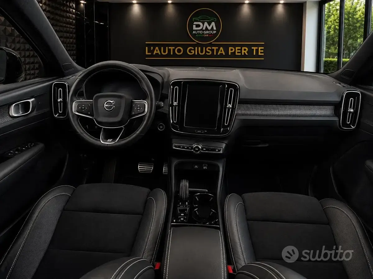 Usata Volvo XC40 R-Design 150 CV (110 kW) 2020 Bianco SUV