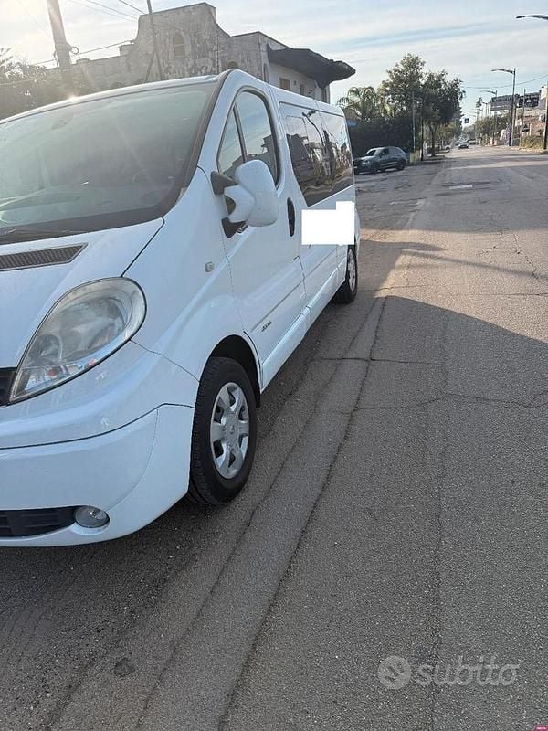 Usata Renault Trafic 115 CV (84 kW) 2014 Bianco Monovolume