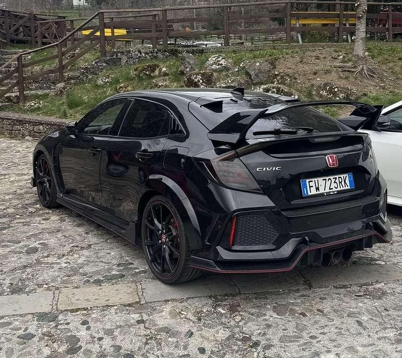 Usata Honda Civic Type R 320 CV (235 kW) 2019 Berlina