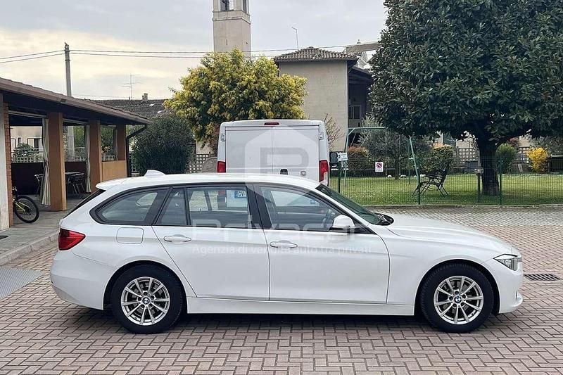 Usata BMW 318 143 CV (105 kW) 2014 Bianco Station wagon