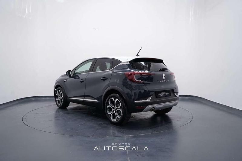 Usata Renault Captur Techno 101 CV (74 kW) 2021 Bestyle dublino / grigio avia SUV
