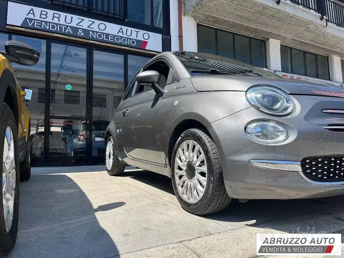 Usata Fiat 500 Dolcevita 69 CV (50 kW) 2022 Grigio Utilitaria
