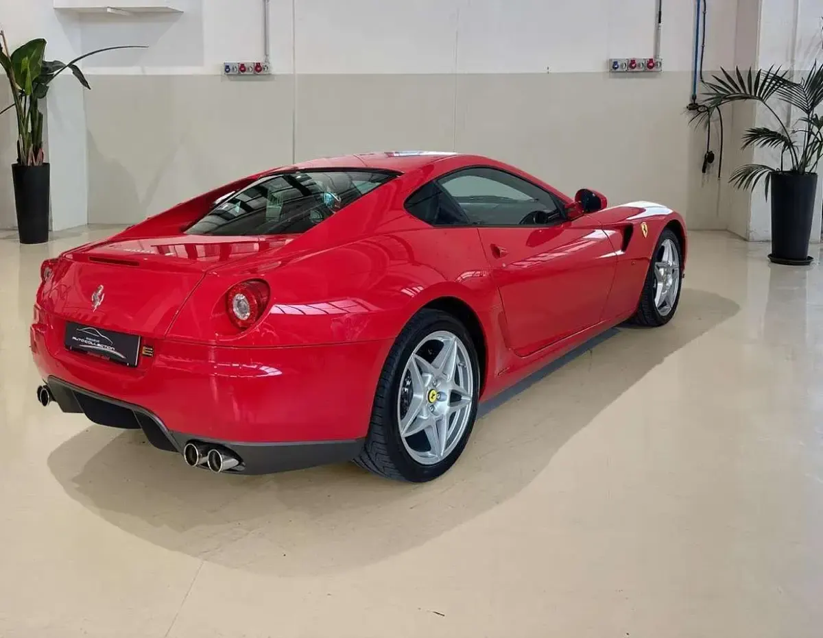 Usata Ferrari 599 620 CV (456 kW) 2008 Rosso corsa 322 Coupé