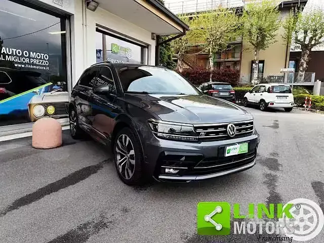 Usata VW Tiguan R 239 CV (175 kW) 2020 Grigio SUV