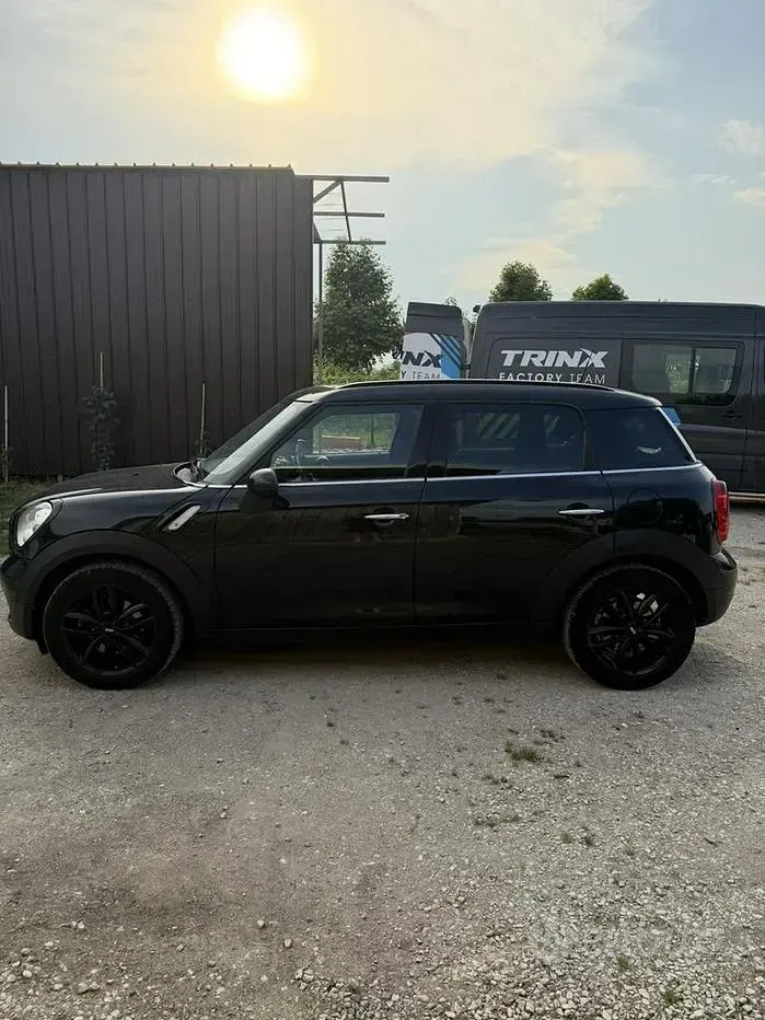 Usata Mini Countryman 90 CV (66 kW) 2015 Nero SUV