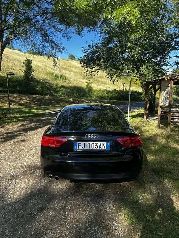 Usado Audi A5 Sportback Ambiente 150 HP (110 kW) 2017 Citadino